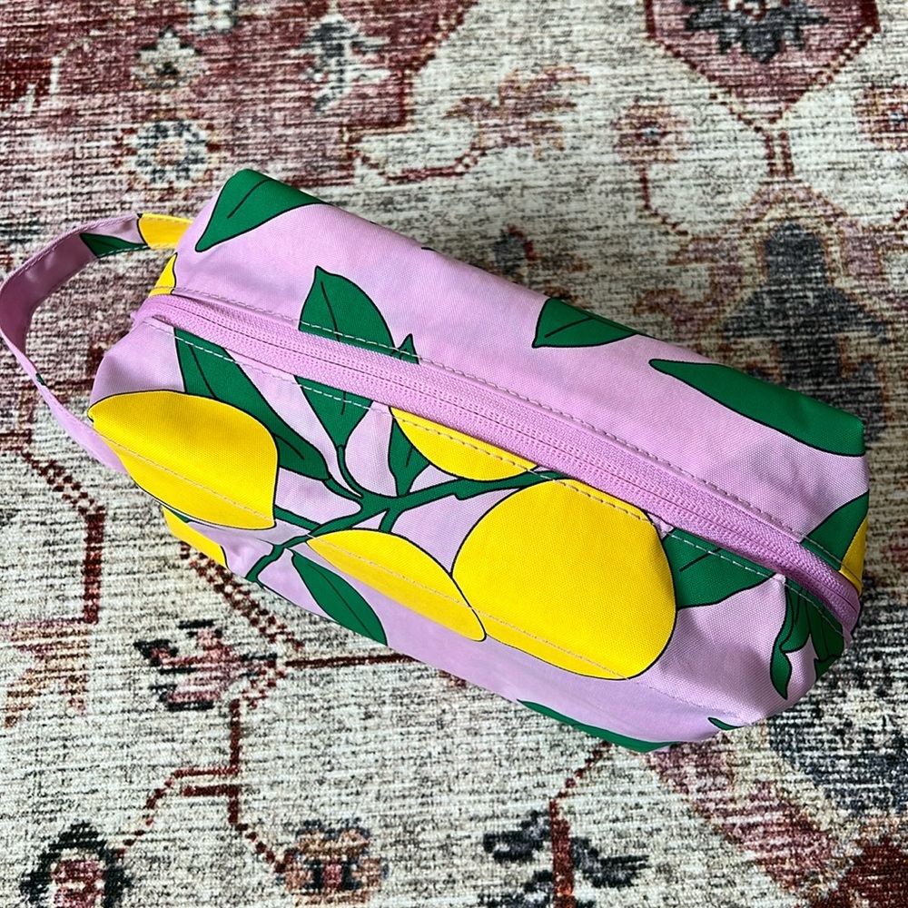 Baggu dopp kit